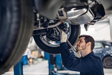 Suivi des méthodes Peugeot pour votre réparation de voiture au sein de notre garage à Pornic